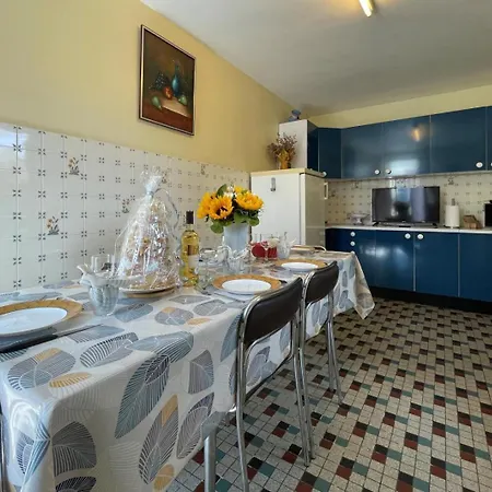 Chez Hurou * Asson