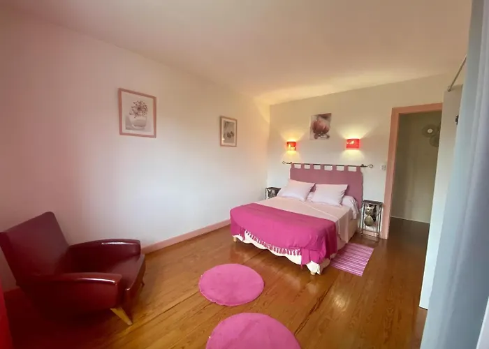 Chez Hurou 펜션 Asson