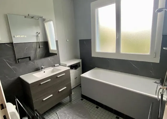 펜션 Chez Hurou Asson